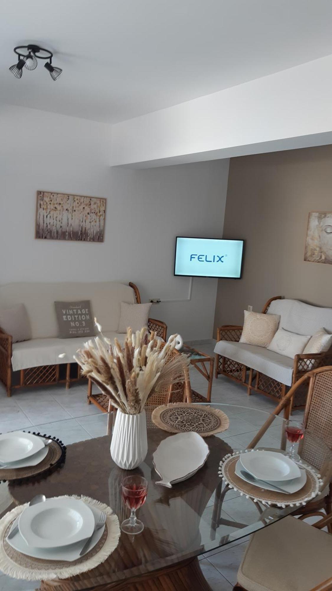 Filia Apartments Milatos Eksteriør billede